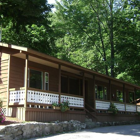 Boulders Resort Lake George Exterior photo